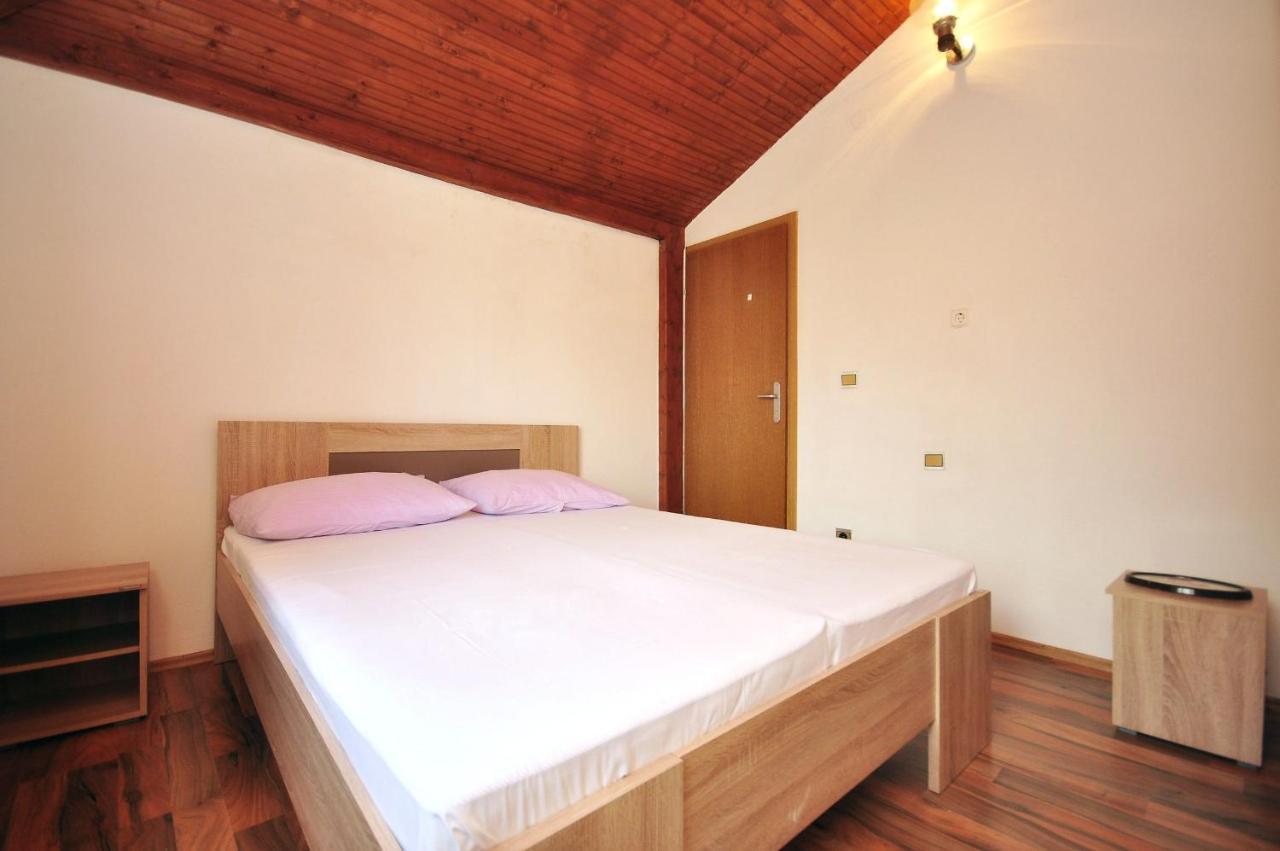 Apartments Marin Novalja Zewnętrze zdjęcie