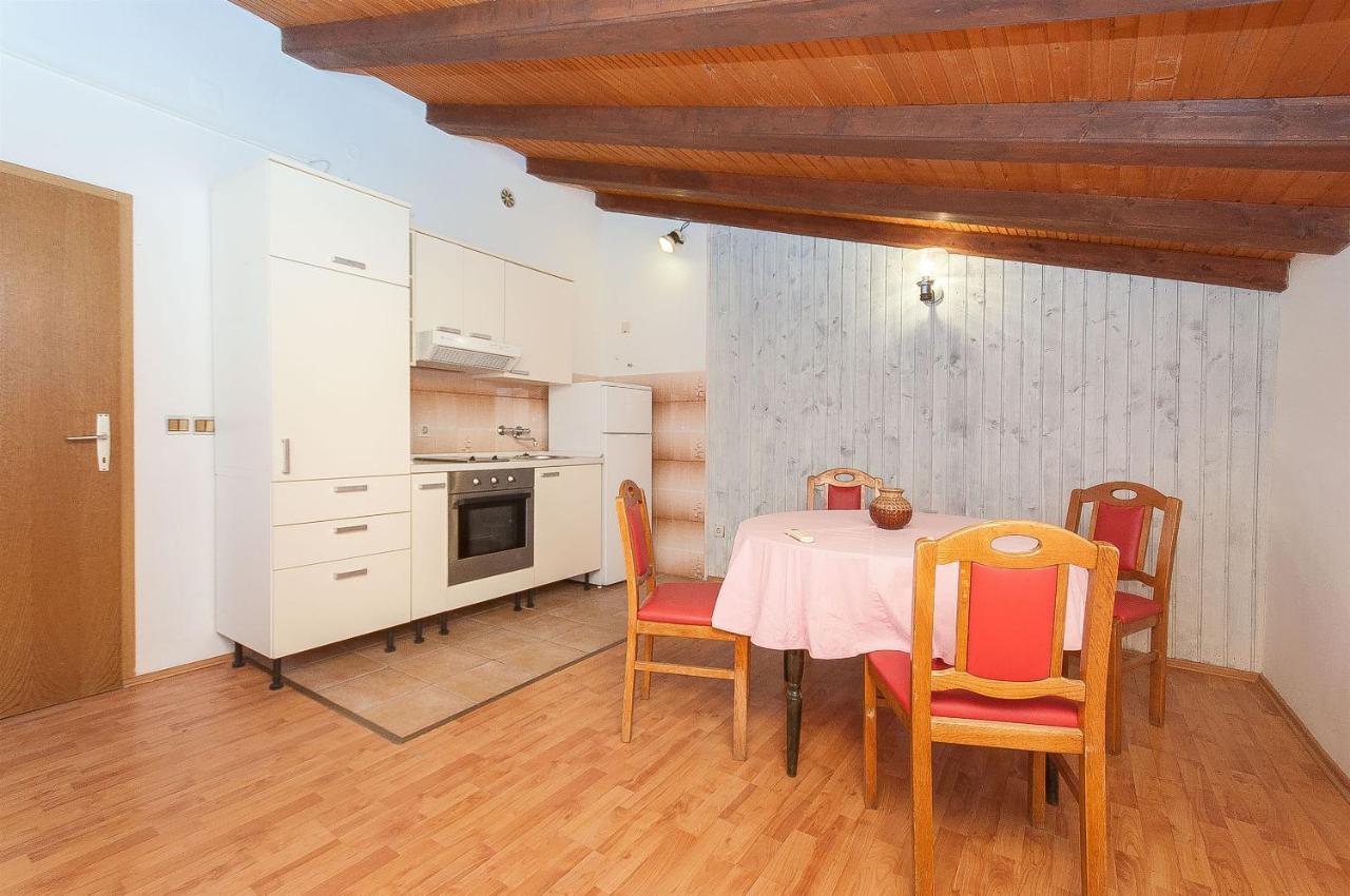 Apartments Marin Novalja Zewnętrze zdjęcie